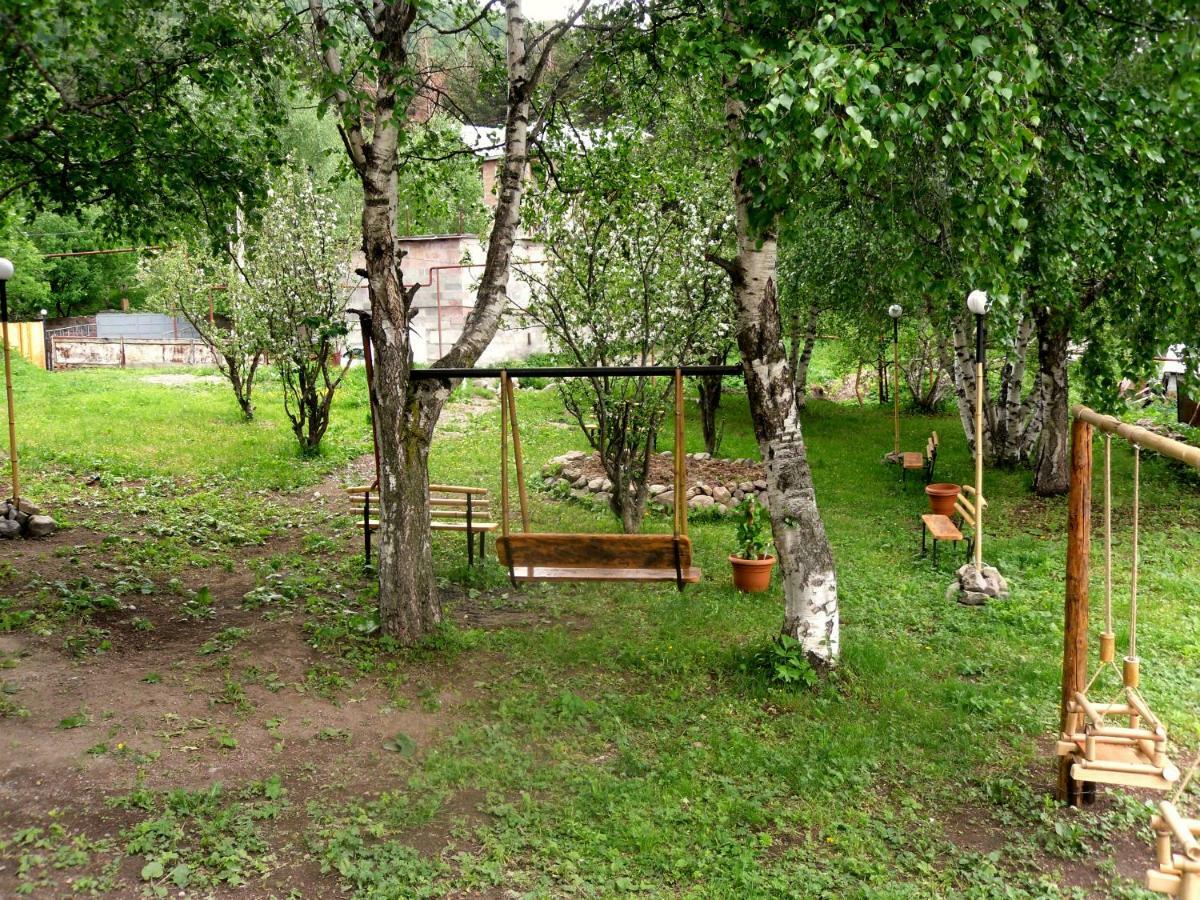 Kazbegi Cottages Qabarjina エクステリア 写真
